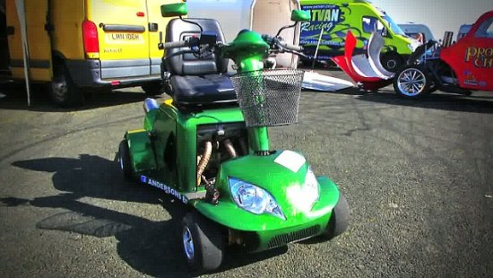 Xem xe scooter chạy nhanh nhất thế giới